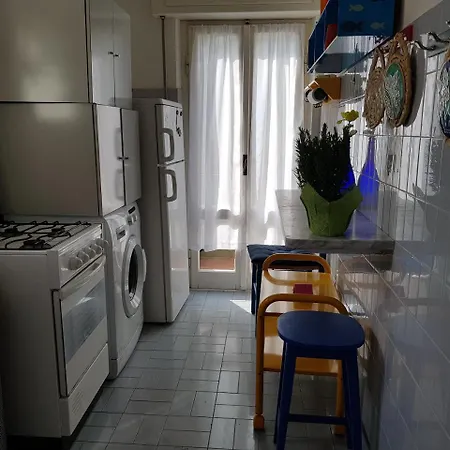 Karinas House Apartmán *